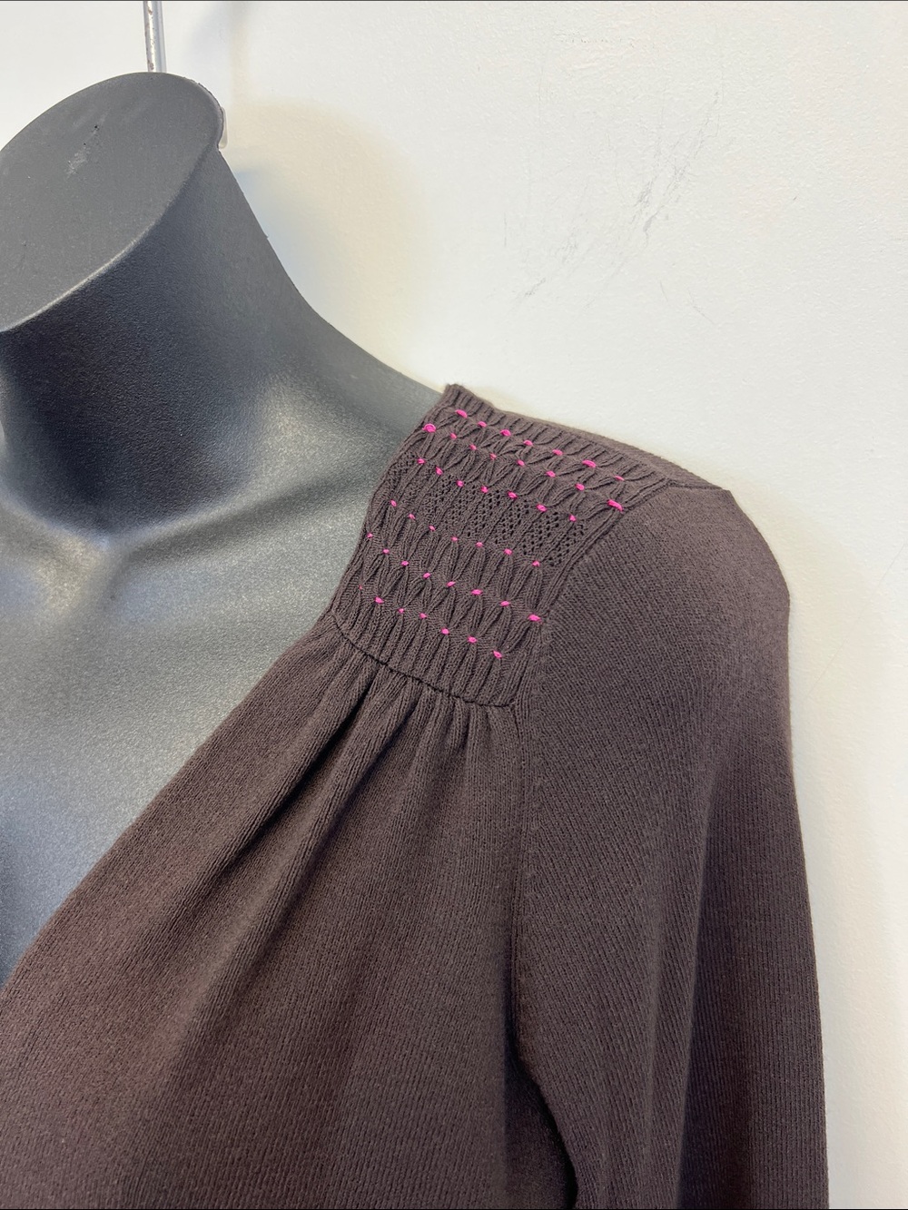 Ann Taylor Loft Women's Y2K Brown Pink V Neck Buttoned Cardigan Small - Picture 6 of 10